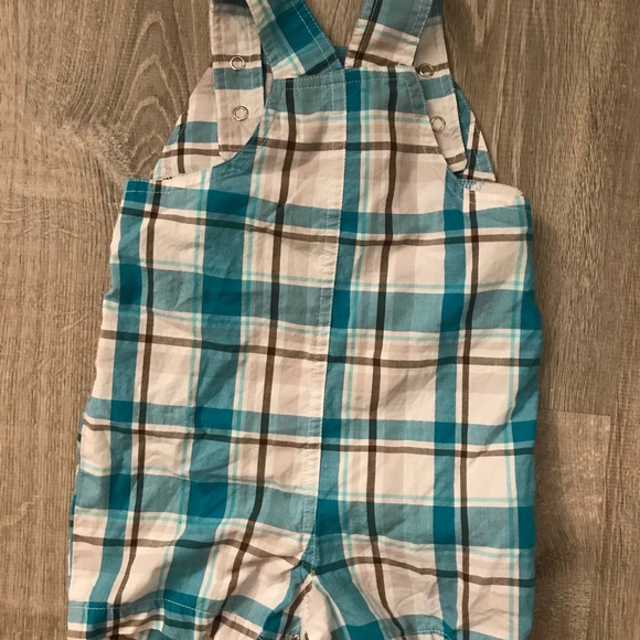Carters baby boy overalls ( 9 months) - Picture 4 of 5